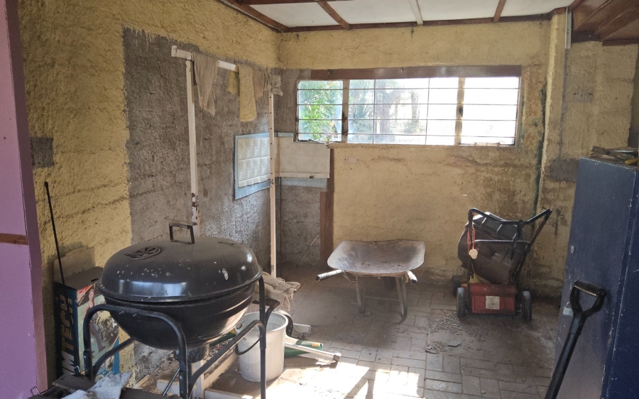 3 Bedroom Property for Sale in Hartbeesfontein North West
